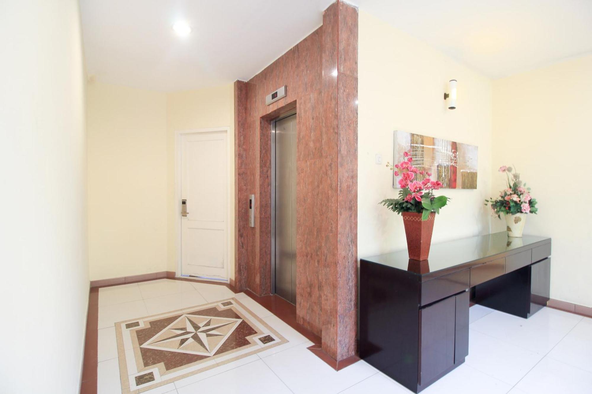 Super Oyo Capital O 175 K-60 Residence Surabaja Zewnętrze zdjęcie